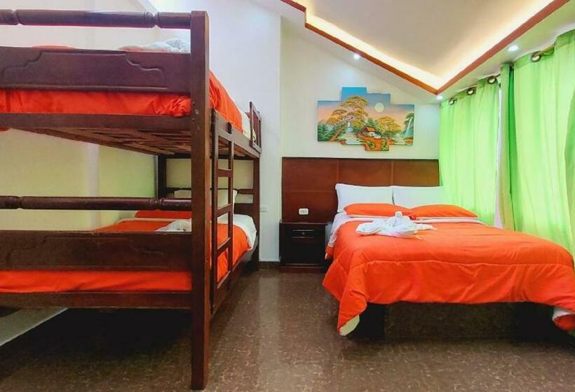 四人标准间, Hostal La Siesta