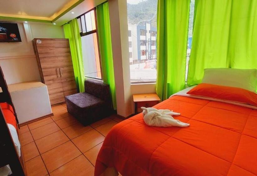 Номер Стандарт Трехместный, Hostal La Siesta