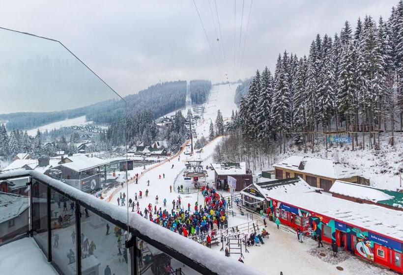 Апартаменты 1 Спальня с Балконом, Shelter Apart