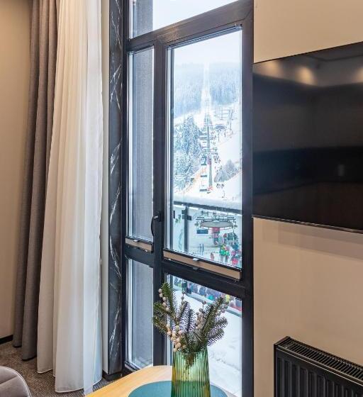 Апартаменты 1 Спальня с Балконом, Shelter Apart