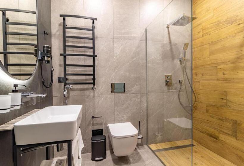 Апартаменты 1 Спальня с Видом, Shelter Apart