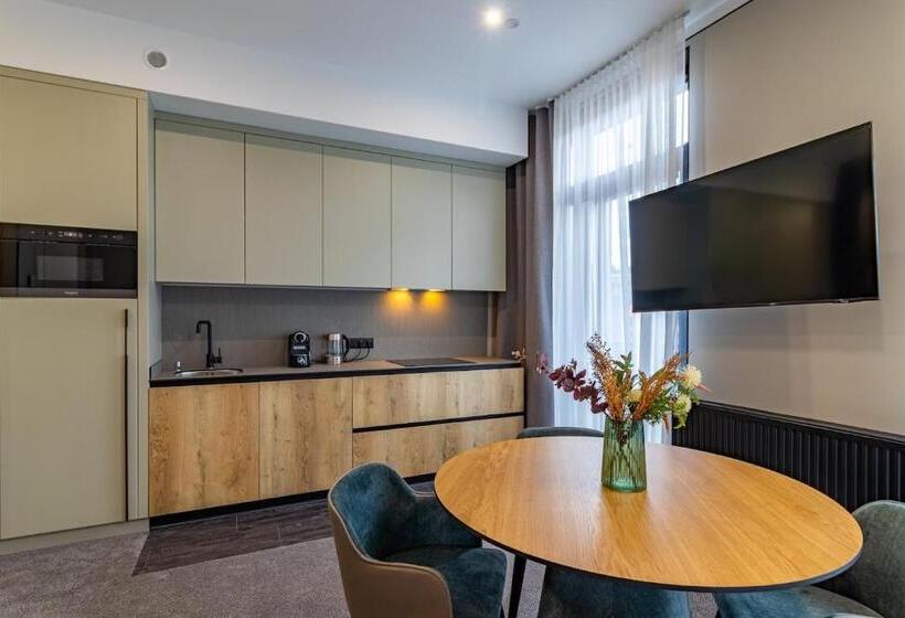 Апартаменты Deluxe 1 Спальня, Shelter Apart