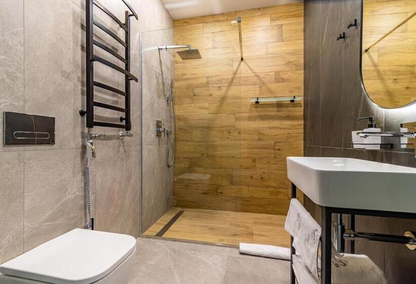 Номер Стандарт, Shelter Apart