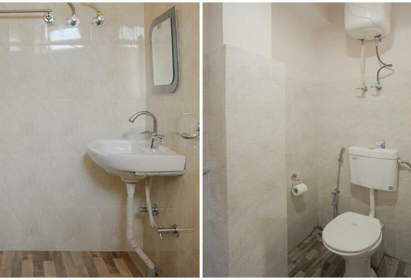 اتاق لوکس سه تخته, Collection O Hotel Tashi Tenka