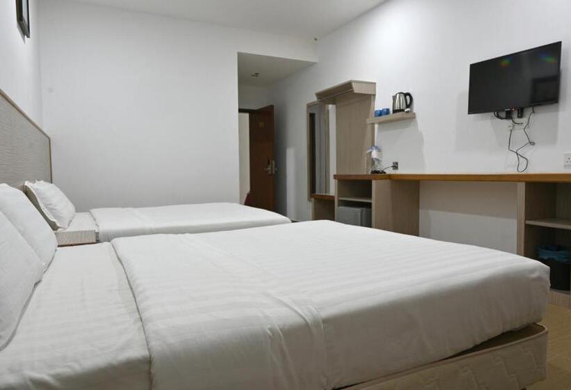 디럭스 4인 룸, Cenang View