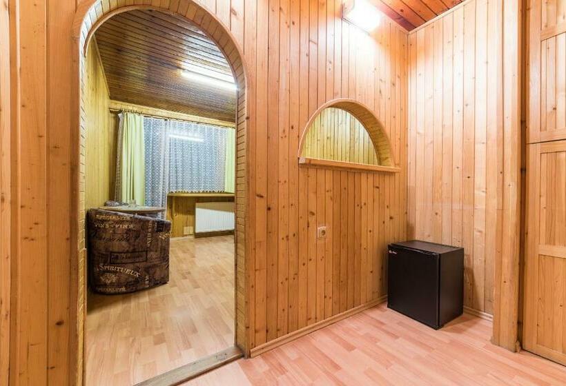 غرفة قياسية مزوَّدة بشُرفة, Krpáčovo