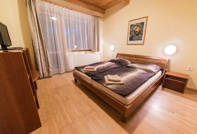 غرفة سوبيريور عائلية, Krpáčovo