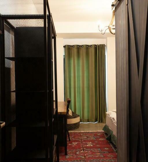 اتاق استاندارد, Roshe Gudauri