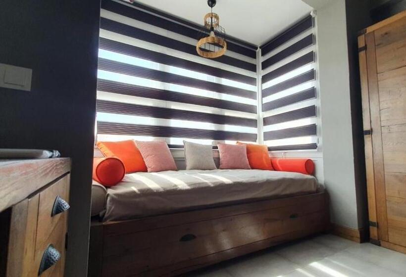 חדר דלוקס לשלושה, Signature Alaçatı