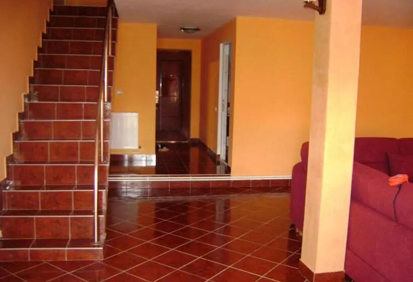 １ベッドルームハウス, Casa Dobrin