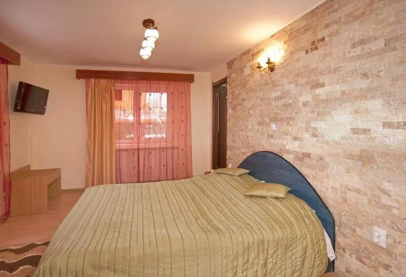 اتاق لوکس, Casa Tudor