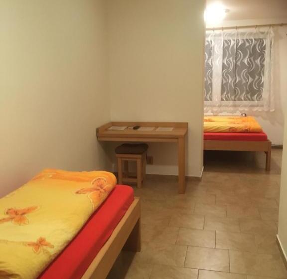 חדר סטנדרט לשלושה, Pokoje Relax