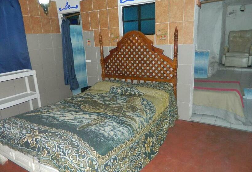 سوییت خانوادگی, Posada Joan Sebastian