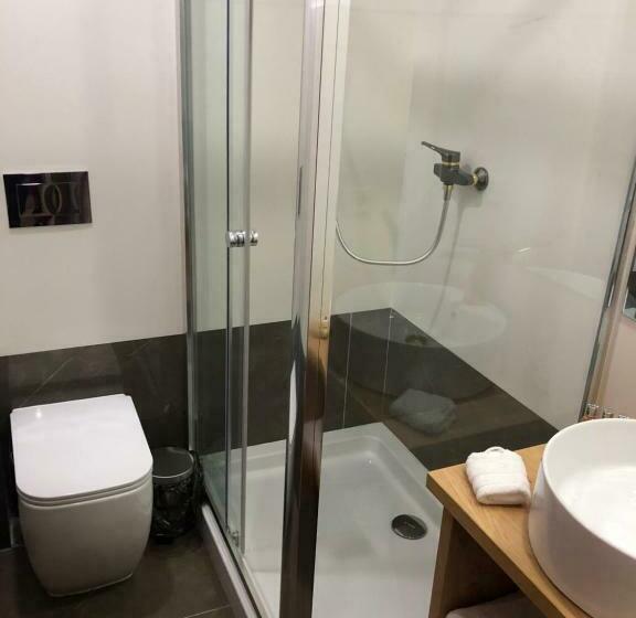 اتاق استاندارد, Pensiunea Exedra