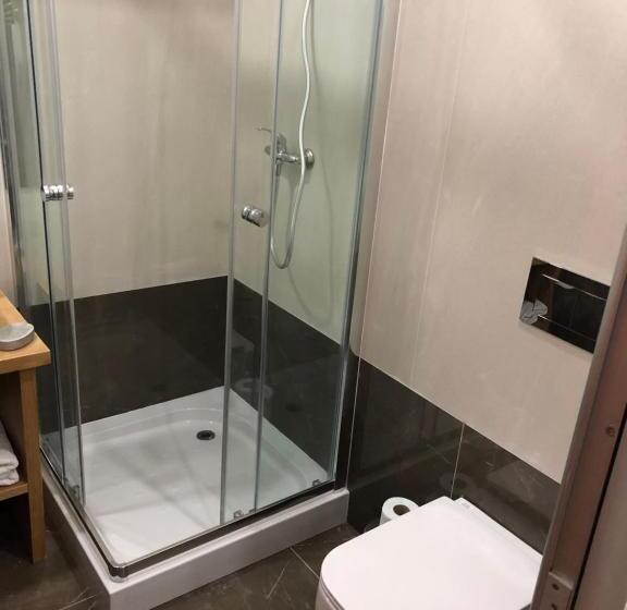 اتاق استاندارد, Pensiunea Exedra