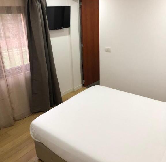 اتاق استاندارد, Pensiunea Exedra