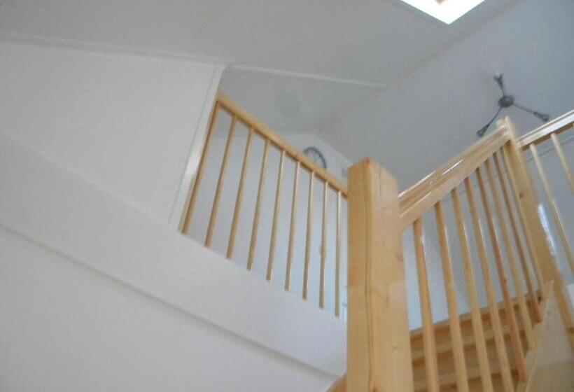 בית, 3 חדרי שינה, Vakantiehuisjes Marsherne