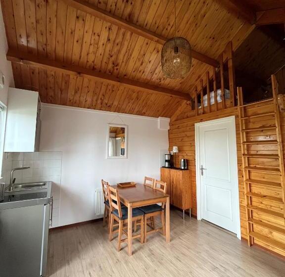 침실 1개 주택, Vakantiehuisjes Marsherne