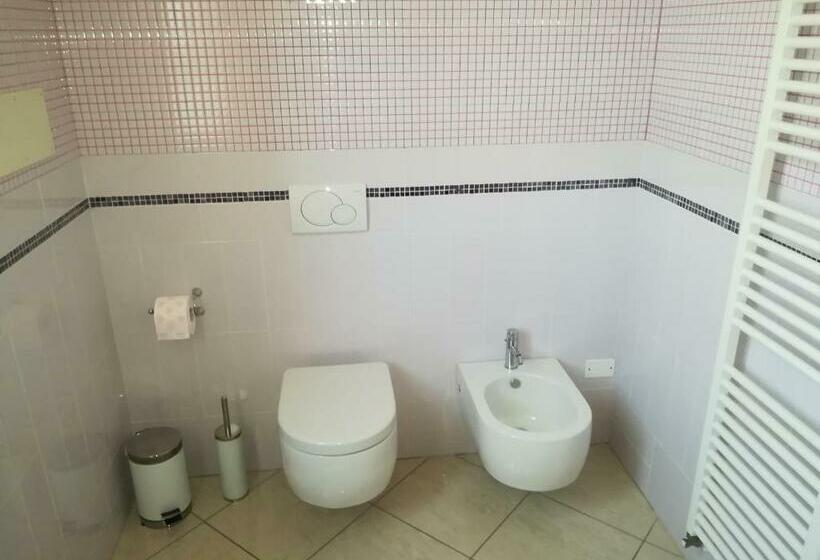 اتاق استاندارد سه نفره, B&b Angel S Dream