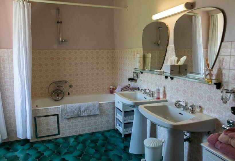 חדר סטנדרט, B&b El Tyu