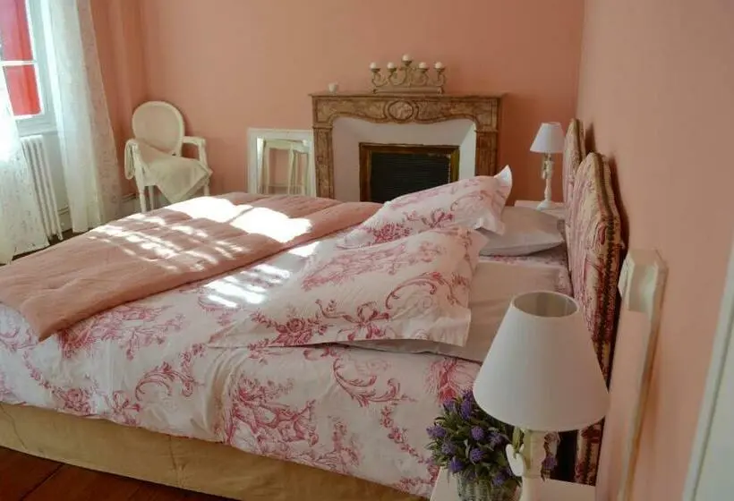 スタンダードルーム, Les Chambres D Hôtes Du Domaine De Lugazaut