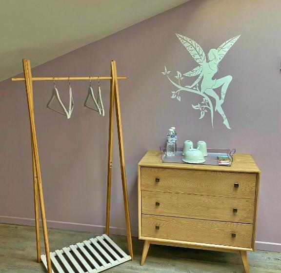 家庭套房, ô Gré Des Sens