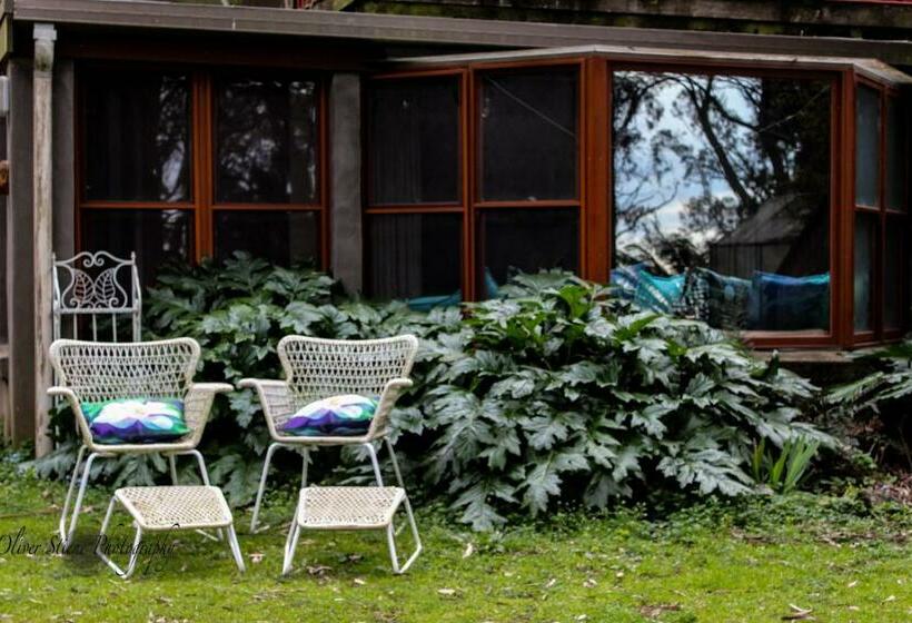 豪华工作室, Tomah Retreat Studio Breathe With Fireplace