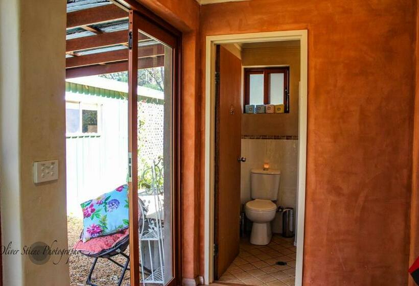 豪华工作室, Tomah Retreat Studio Breathe With Fireplace