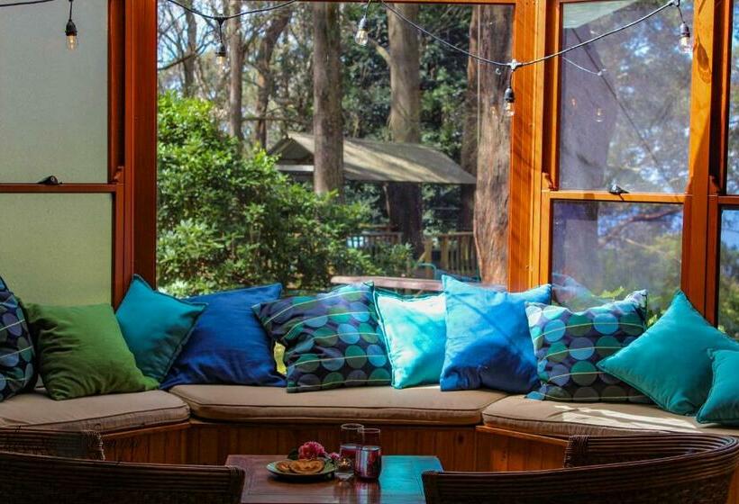 豪华工作室, Tomah Retreat Studio Breathe With Fireplace