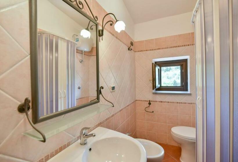 Номер Стандарт, Agriturismo L Antico Casolare