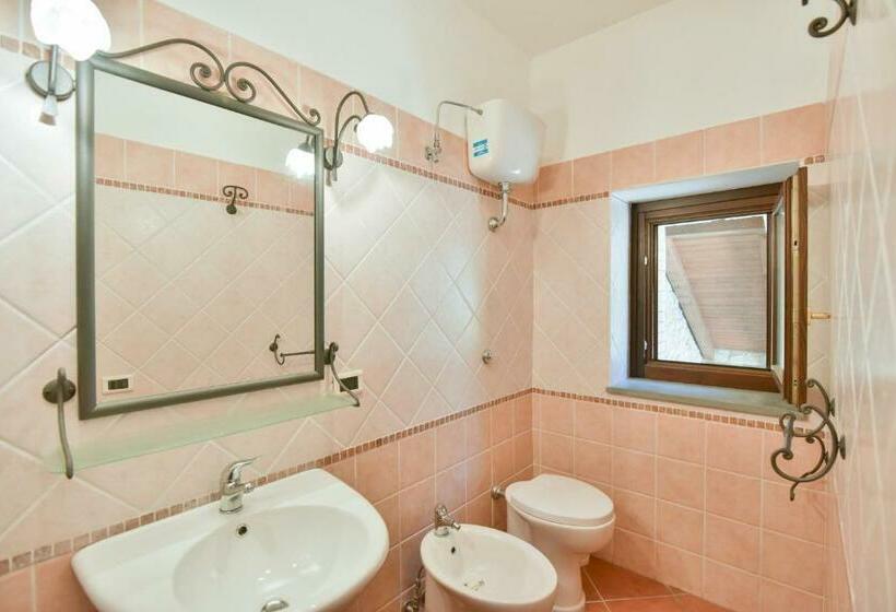 Номер Стандарт, Agriturismo L Antico Casolare