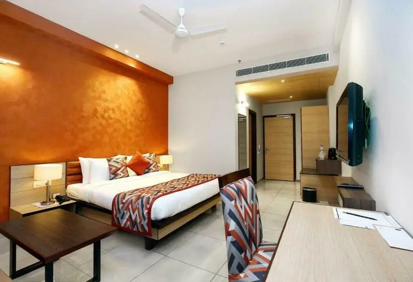 デラックスルーム, The Zenith   A Boutique Hotel By Hot Millions