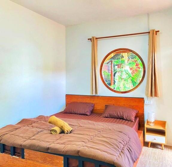 חדר דלוקס, ลุงนะ โฮมสเตย์ ปางอุ๋ง แม่ฮ่องสอน