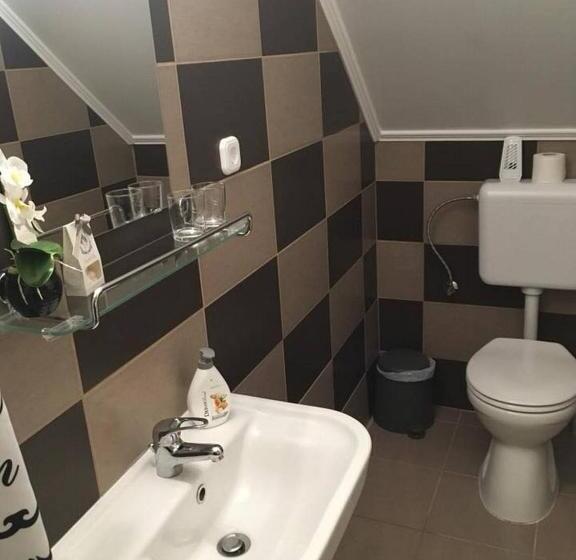 带露台的单人间, Boróka Vendégház Tóalmás