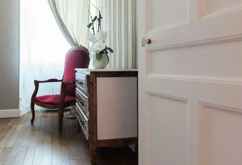 スタンダードルーム, Chambre D Hôte L épineuse