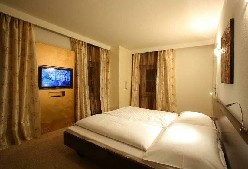 غرفة قياسية, Landgasthof Jagawirt