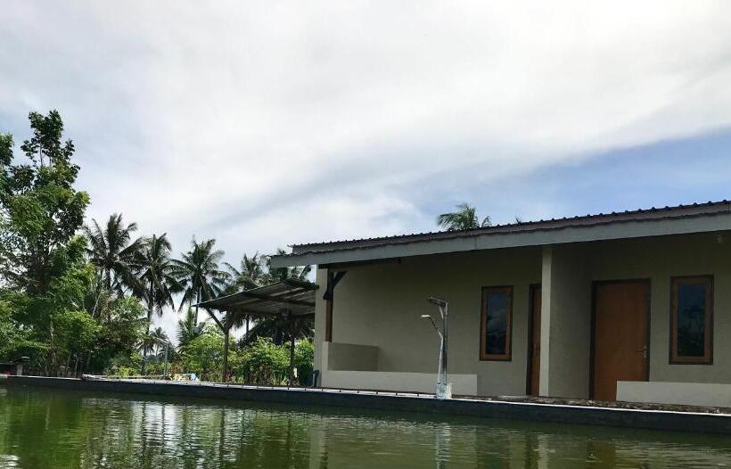 プールビュースタンダードルーム, Rinjani Terrace Cottage