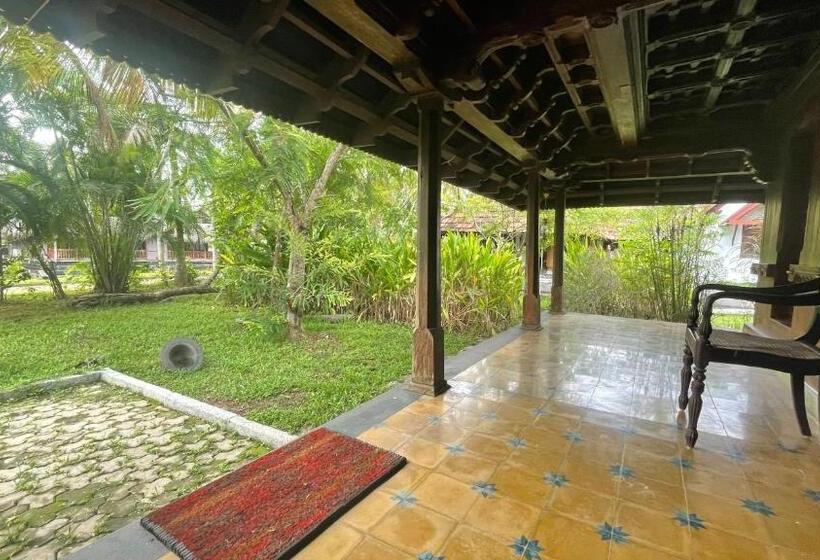 Suite with lake view, Plumeria Lake Resort & Spa, By Zaahrah Hotels And Resorts