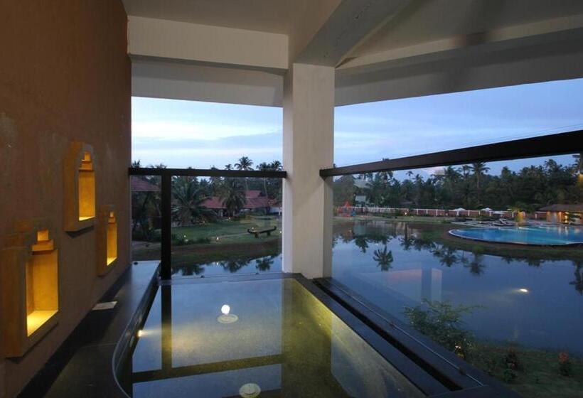 Люкс с Бассейном, Plumeria Lake Resort & Spa, By Zaahrah Hotels And Resorts