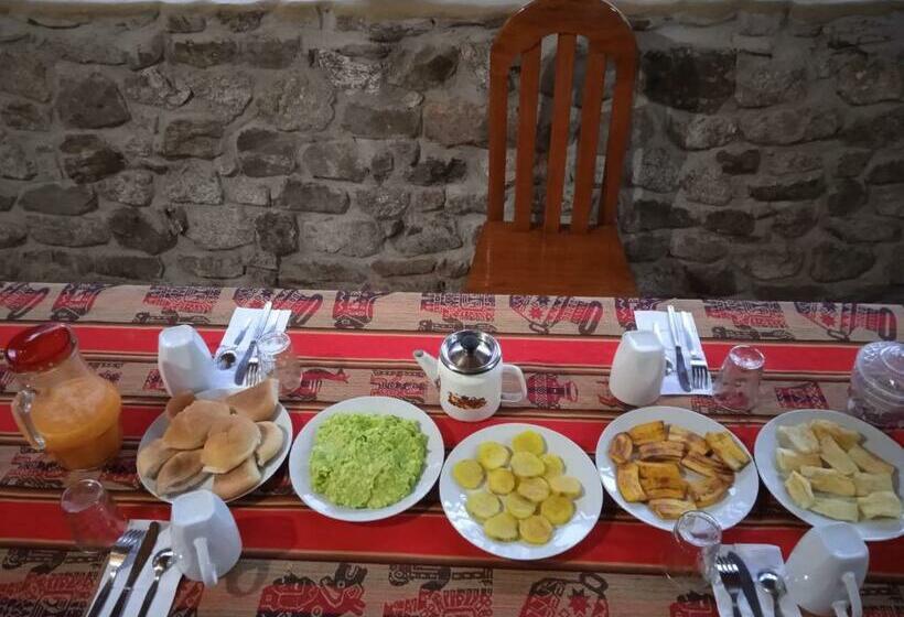 스탠다드 트리플 룸, Lia B&b Lucmabamba