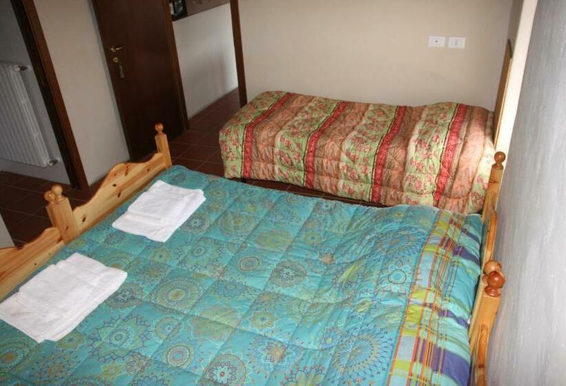 Номер Стандарт Трехместный, Casa Torre