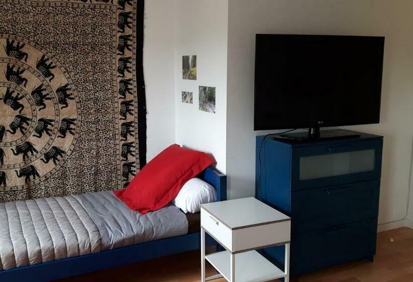 デラックスルーム, Chez Cathy