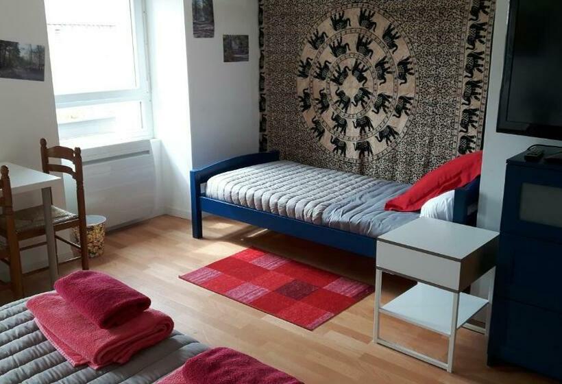 デラックスルーム, Chez Cathy