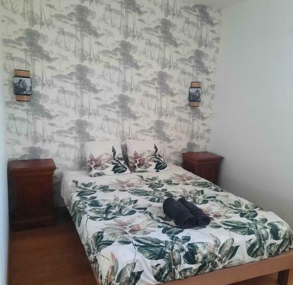 标准间, La Tour Laffage