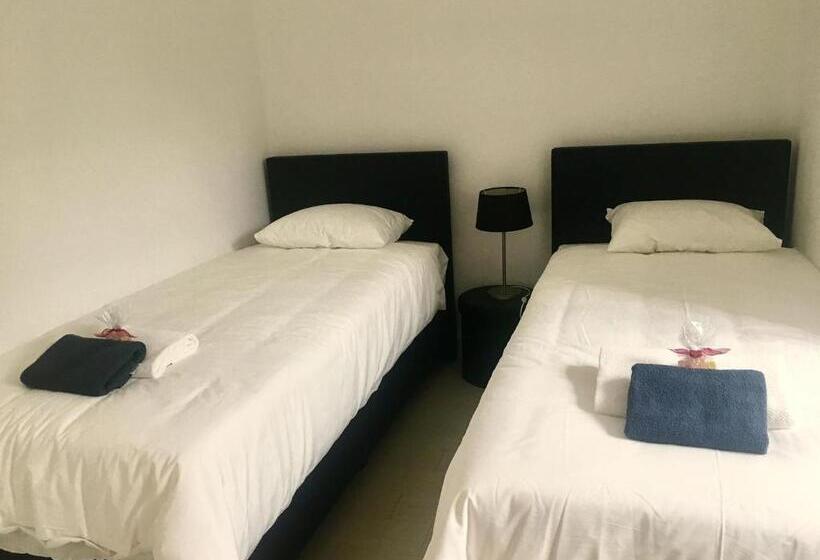 经济房, Maison Blanche