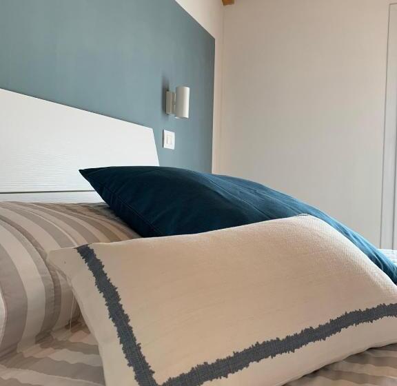 수피리어 룸, Villavecchia