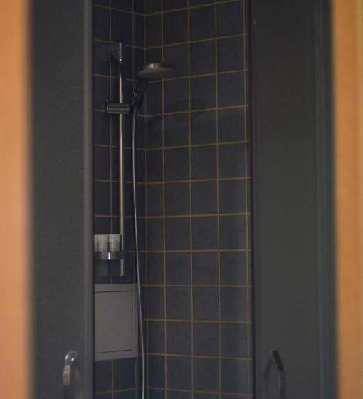 패밀리 룸, Eden Resort