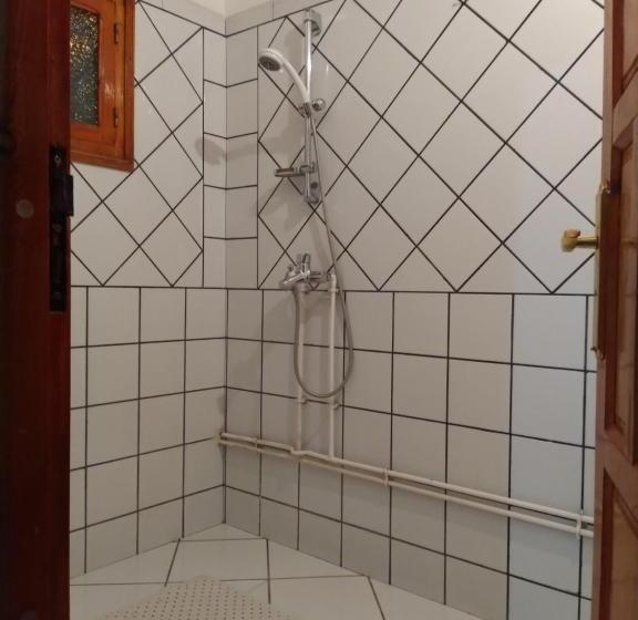 اتاق استاندارد با چشم‌انداز باغ, Hôtel Berbère De La Montagne