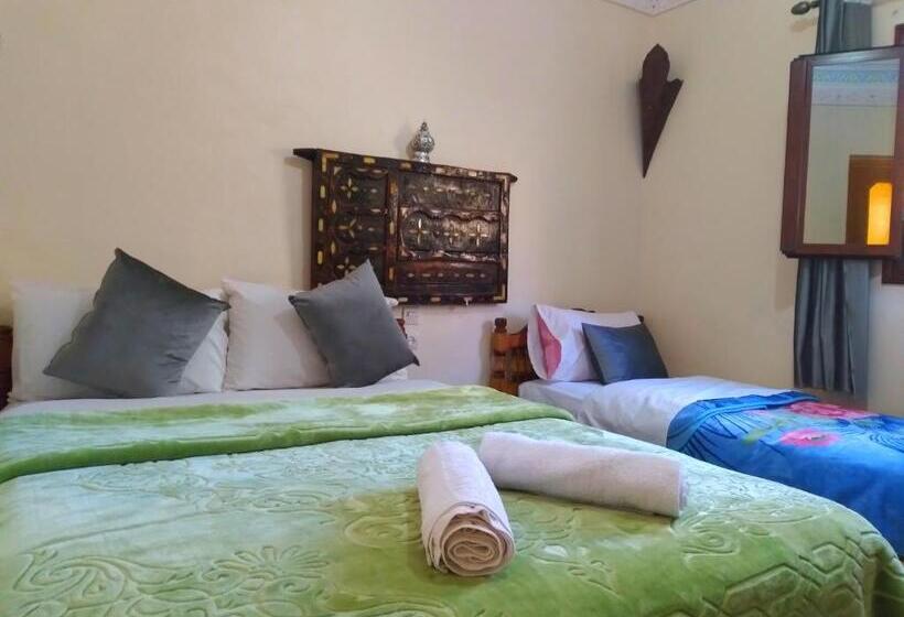 Номер Стандарт Вид на Сад, Hôtel Berbère De La Montagne