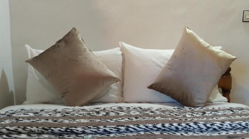 اتاق لوکس, Hôtel Berbère De La Montagne